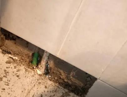 揭阳市楼顶漏水维修公司分享下修复水管漏水的几种小方法